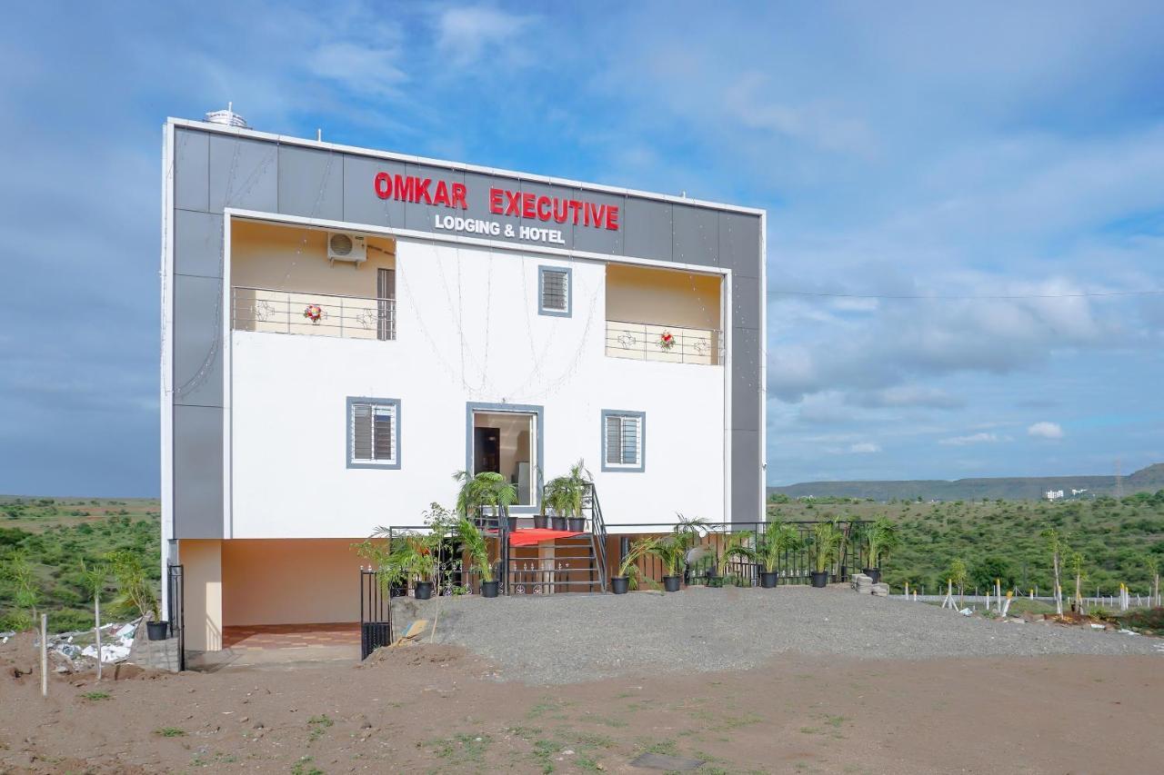Oyo 81616 Omkar Executive Vagholi Kültér fotó